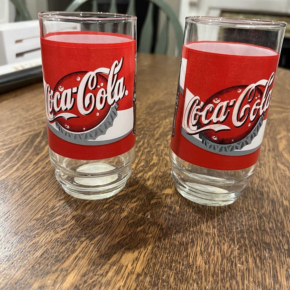 SET OF 2 CLASSIC COCA COLA TUMBLERS 5.75 INCHES HOLDS‎ 16 OZS